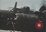 Immagine di B-17 Flying Fortress bombardieri Inghilterra, 1943, secondo 9 filmato di repertorio 65675061411