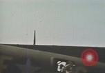 Immagine di B-17 Flying Fortress bombardieri Inghilterra, 1943, secondo 13 filmato di repertorio 65675061411