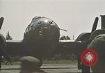 Immagine di B-17 Flying Fortress bombardieri Inghilterra, 1943, secondo 17 filmato di repertorio 65675061411