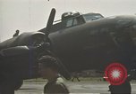 Immagine di B-17 Flying Fortress bombardieri Inghilterra, 1943, secondo 23 filmato di repertorio 65675061411