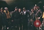 Immagine di B-17 Flying Fortress bomber equipaggio Regno Unito, 1943, secondo 10 filmato di repertorio 65675061414
