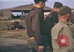 Immagine di B-17 Flying Fortress bomber equipaggio Regno Unito, 1943, secondo 25 filmato di repertorio 65675061414