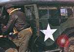 Immagine di B-17 Flying Fortress bomber equipaggio Regno Unito, 1943, secondo 49 filmato di repertorio 65675061414