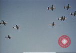 Standbild B-17 Flying Fortress Bomber Europa, 1943, aus Sekunde 3 historischem Filmmaterial Videoclip 65675061415