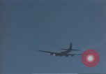 Standbild B-17 Flying Fortress Bomber Europa, 1943, aus Sekunde 20 historischem Filmmaterial Videoclip 65675061415