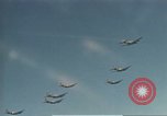 Standbild B-17 Flying Fortress Bomber Europa, 1943, aus Sekunde 41 historischem Filmmaterial Videoclip 65675061415