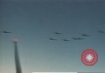 Standbild B-17 Flying Fortress Bomber Europa, 1943, aus Sekunde 52 historischem Filmmaterial Videoclip 65675061415