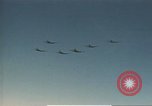 Standbild B-17 Flying Fortress Bomber Europa, 1943, aus Sekunde 58 historischem Filmmaterial Videoclip 65675061415