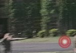 Standbild B-17 Flying Fortress Bomber Vereinigtes Königreich, 1943, aus Sekunde 35 historischem Filmmaterial Videoclip 65675061416