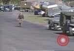 Standbild B-17 Flying Fortress Bomber Vereinigtes Königreich, 1943, aus Sekunde 55 historischem Filmmaterial Videoclip 65675061416