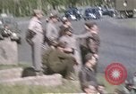 Standbild B-17 Flying Fortress Bomber Vereinigtes Königreich, 1943, aus Sekunde 58 historischem Filmmaterial Videoclip 65675061416