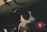 Standbild Flak-beschädigte B-17 Flying Festungen Vereinigtes Königreich, 1943, aus Sekunde 3 historischem Filmmaterial Videoclip 65675061418