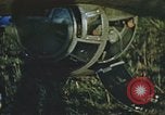 Standbild Flak-beschädigte B-17 Flying Festungen Vereinigtes Königreich, 1943, aus Sekunde 34 historischem Filmmaterial Videoclip 65675061418