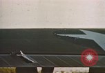 Standbild Flak-beschädigte B-17 Flying Festungen Vereinigtes Königreich, 1943, aus Sekunde 39 historischem Filmmaterial Videoclip 65675061418