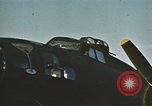Standbild Flak-beschädigte B-17 Flying Festungen Vereinigtes Königreich, 1943, aus Sekunde 61 historischem Filmmaterial Videoclip 65675061418
