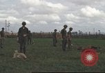 Standbild 377 Air Polizei Security Squadron Vietnam, 1966, aus Sekunde 7 historischem Filmmaterial Videoclip 65675061424