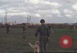 Standbild 377 Air Polizei Security Squadron Vietnam, 1966, aus Sekunde 24 historischem Filmmaterial Videoclip 65675061424