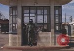Image 377e Escadron de Police de Sécurité aérienne Vietnam, 1966, de la seconde 53 séquences d'archives historiques vidéo 65675061425