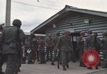 Standbild Sicherheit Polizei Männer Vietnam, 1968, aus Sekunde 14 historischem Filmmaterial Videoclip 65675061439