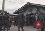 Standbild Sicherheit Polizei Männer Vietnam, 1968, aus Sekunde 17 historischem Filmmaterial Videoclip 65675061439