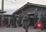 Standbild Sicherheit Polizei Männer Vietnam, 1968, aus Sekunde 20 historischem Filmmaterial Videoclip 65675061439