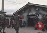 Standbild Sicherheit Polizei Männer Vietnam, 1968, aus Sekunde 26 historischem Filmmaterial Videoclip 65675061439