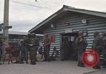 Standbild Sicherheit Polizei Männer Vietnam, 1968, aus Sekunde 33 historischem Filmmaterial Videoclip 65675061439