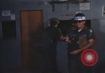 Standbild Sicherheit Polizei Männer Vietnam, 1968, aus Sekunde 48 historischem Filmmaterial Videoclip 65675061439