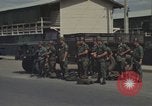 Image la sécurité policiers hommes Vietnam, 1968, de la seconde 14 séquences d'archives historiques vidéo 65675061441