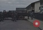 Image la sécurité policiers hommes Vietnam, 1968, de la seconde 49 séquences d'archives historiques vidéo 65675061441
