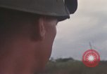 Immagine di La polizia di sicurezza uomini Il Vietnam, 1968, secondo 19 filmato di repertorio 65675061443