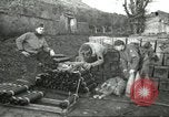 Standbild 5 Heer gun Crew Cassino Italien, 1944, aus Sekunde 46 historischem Filmmaterial Videoclip 65675061462