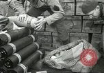 Standbild 5 Heer gun Crew Cassino Italien, 1944, aus Sekunde 60 historischem Filmmaterial Videoclip 65675061462