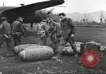 Standbild B-25 Mitchell Bomber Cassino Italien, 1944, aus Sekunde 18 historischem Filmmaterial Videoclip 65675061466