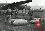 Standbild B-25 Mitchell Bomber Cassino Italien, 1944, aus Sekunde 20 historischem Filmmaterial Videoclip 65675061466