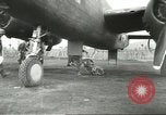 Standbild B-25 Mitchell Bomber Cassino Italien, 1944, aus Sekunde 26 historischem Filmmaterial Videoclip 65675061466