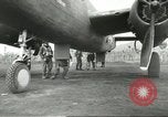 Standbild B-25 Mitchell Bomber Cassino Italien, 1944, aus Sekunde 33 historischem Filmmaterial Videoclip 65675061466