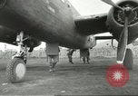 Standbild B-25 Mitchell Bomber Cassino Italien, 1944, aus Sekunde 45 historischem Filmmaterial Videoclip 65675061466