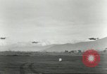 Standbild B-25 Mitchell Bomber Cassino Italien, 1944, aus Sekunde 15 historischem Filmmaterial Videoclip 65675061467