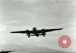 Standbild B-25 Mitchell Bomber Cassino Italien, 1944, aus Sekunde 21 historischem Filmmaterial Videoclip 65675061467