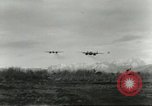 Standbild B-25 Mitchell Bomber Cassino Italien, 1944, aus Sekunde 29 historischem Filmmaterial Videoclip 65675061467