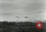 Standbild B-25 Mitchell Bomber Cassino Italien, 1944, aus Sekunde 30 historischem Filmmaterial Videoclip 65675061467