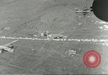 Standbild B-25 Mitchell Bomber Cassino Italien, 1944, aus Sekunde 21 historischem Filmmaterial Videoclip 65675061468