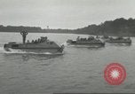 Image lady marines United States USA, 1942, de la seconde 34 séquences d'archives historiques vidéo 65675061479