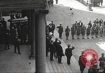 Standbild Trauerzug von John Mitchel New York City USA, 1918, aus Sekunde 5 historischem Filmmaterial Videoclip 65675061484