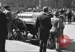 Standbild Trauerzug von John Mitchel New York City USA, 1918, aus Sekunde 58 historischem Filmmaterial Videoclip 65675061484