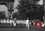 Standbild John Mitchel der Trauerzug New York City USA, 1918, aus Sekunde 17 historischem Filmmaterial Videoclip 65675061485