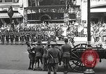 Standbild John Mitchel der Trauerzug New York City USA, 1918, aus Sekunde 14 historischem Filmmaterial Videoclip 65675061486