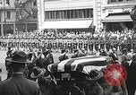 Standbild John Mitchel der Trauerzug New York City USA, 1918, aus Sekunde 34 historischem Filmmaterial Videoclip 65675061486