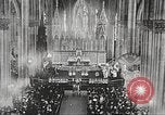 Standbild John Mitchel der Trauerzug New York City USA, 1918, aus Sekunde 56 historischem Filmmaterial Videoclip 65675061486